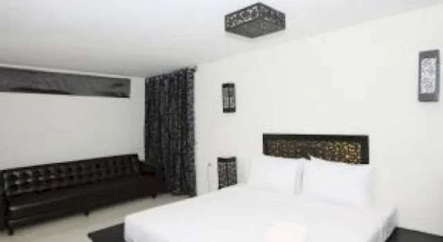 Kanpura Hotel