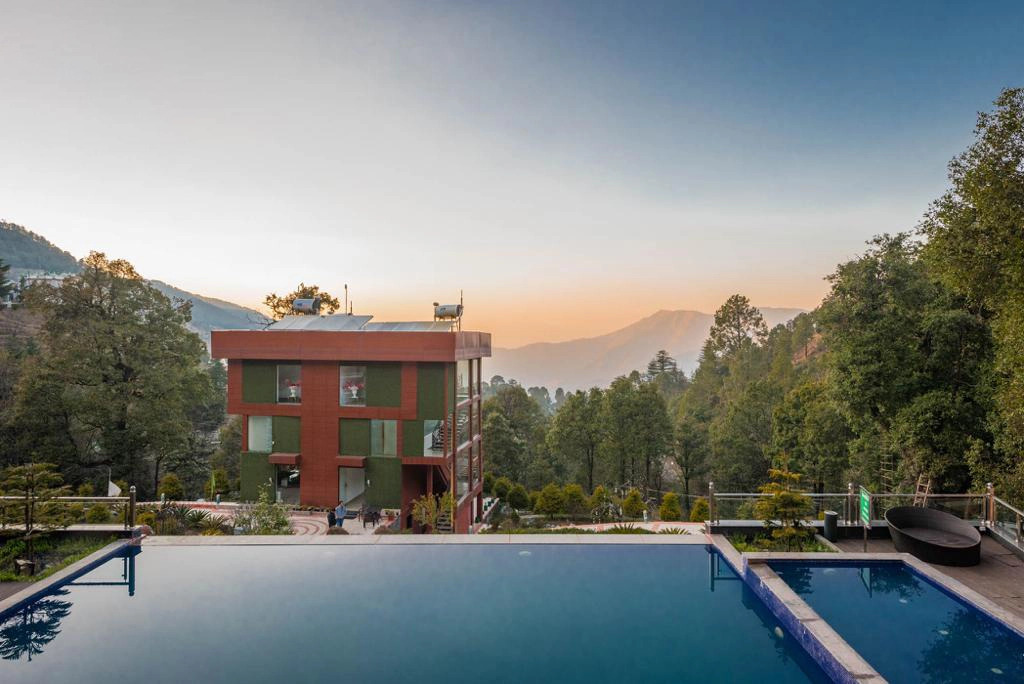 Foxoso Aamari Resort A Luxury Retreat