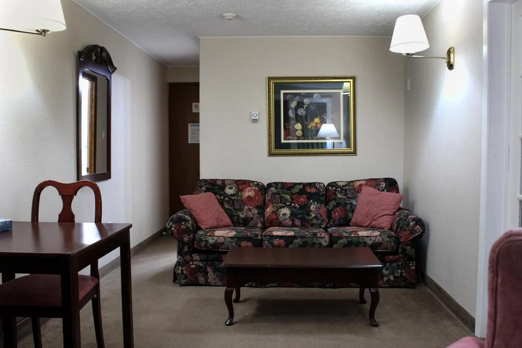 Travellers Inn