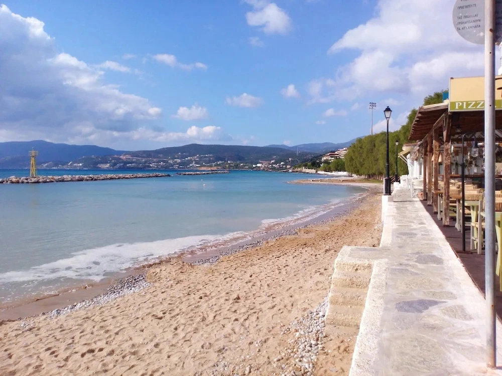 Apartment With One Bedroom In Greece With Enclosed Garden And Wifi 400M From The Beach