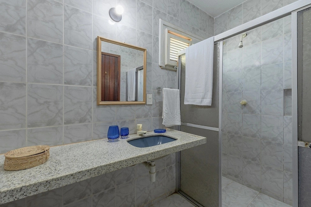House in the Heart of Porto das Dunas by Carpediem