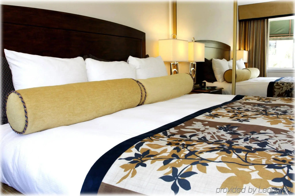 The Suites at Fishermans Wharf