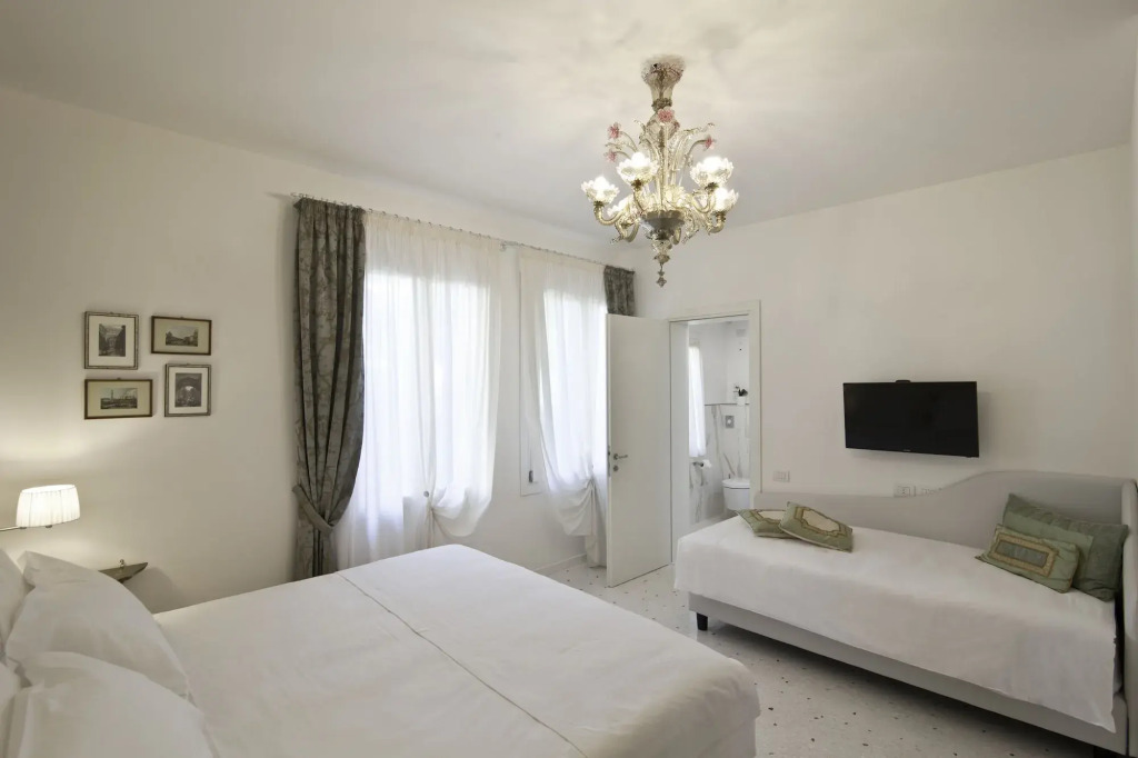 Chiara Apartment