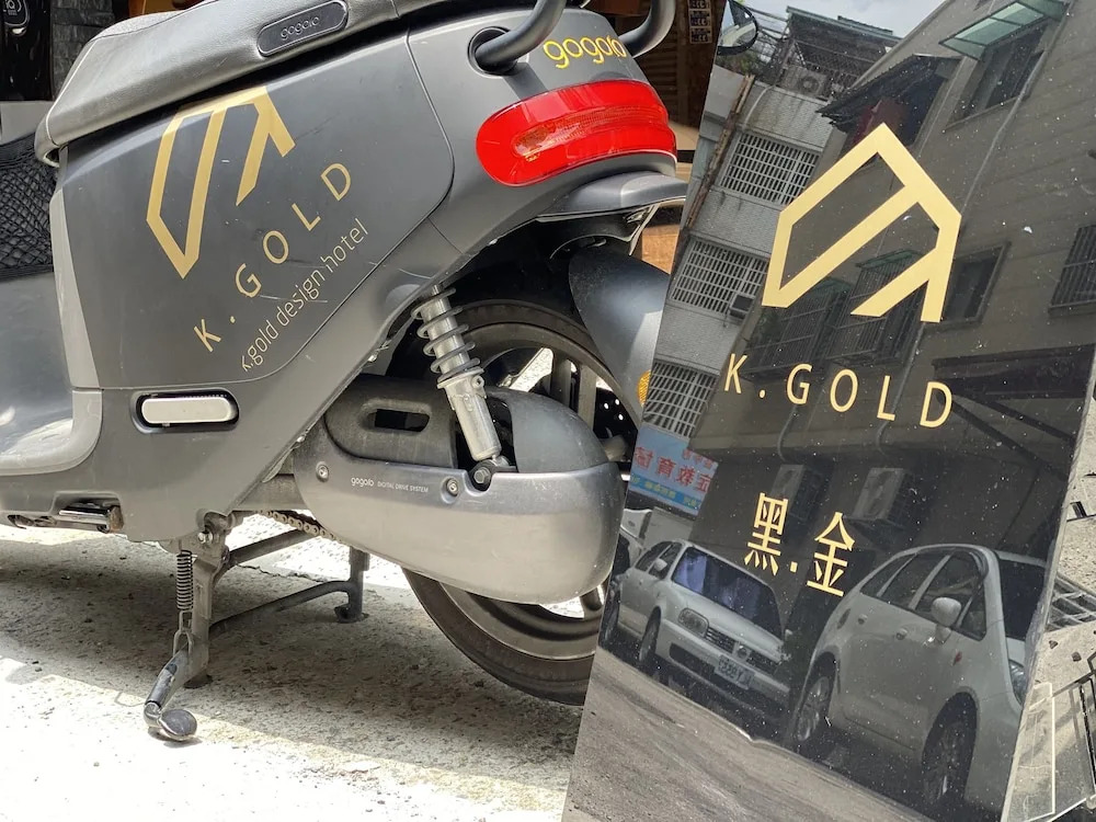 K. Gold