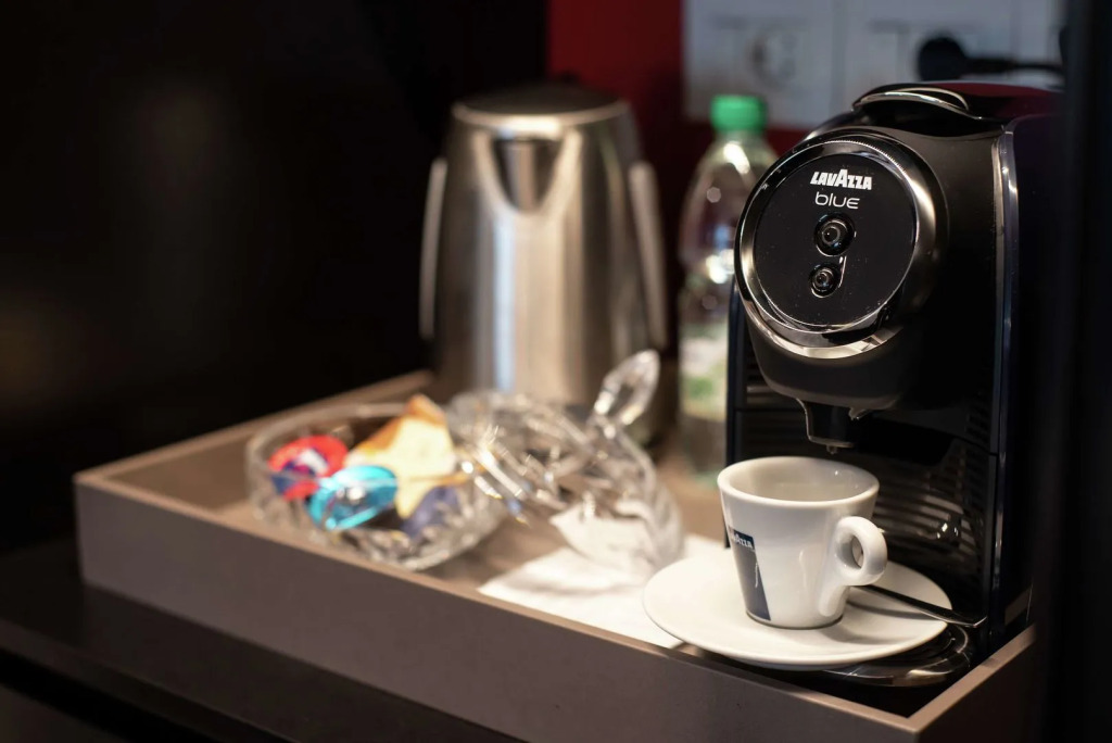 Soro Montevideo, Curio Collection By Hilton