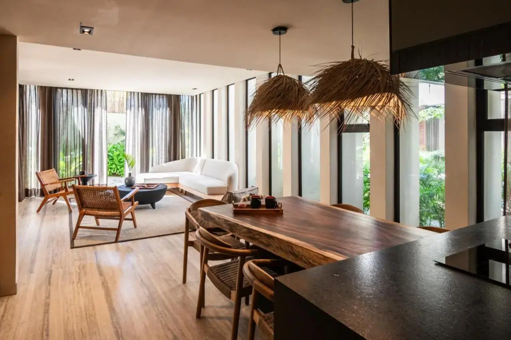 BESPOKE, Member of Small Luxury Hotels
