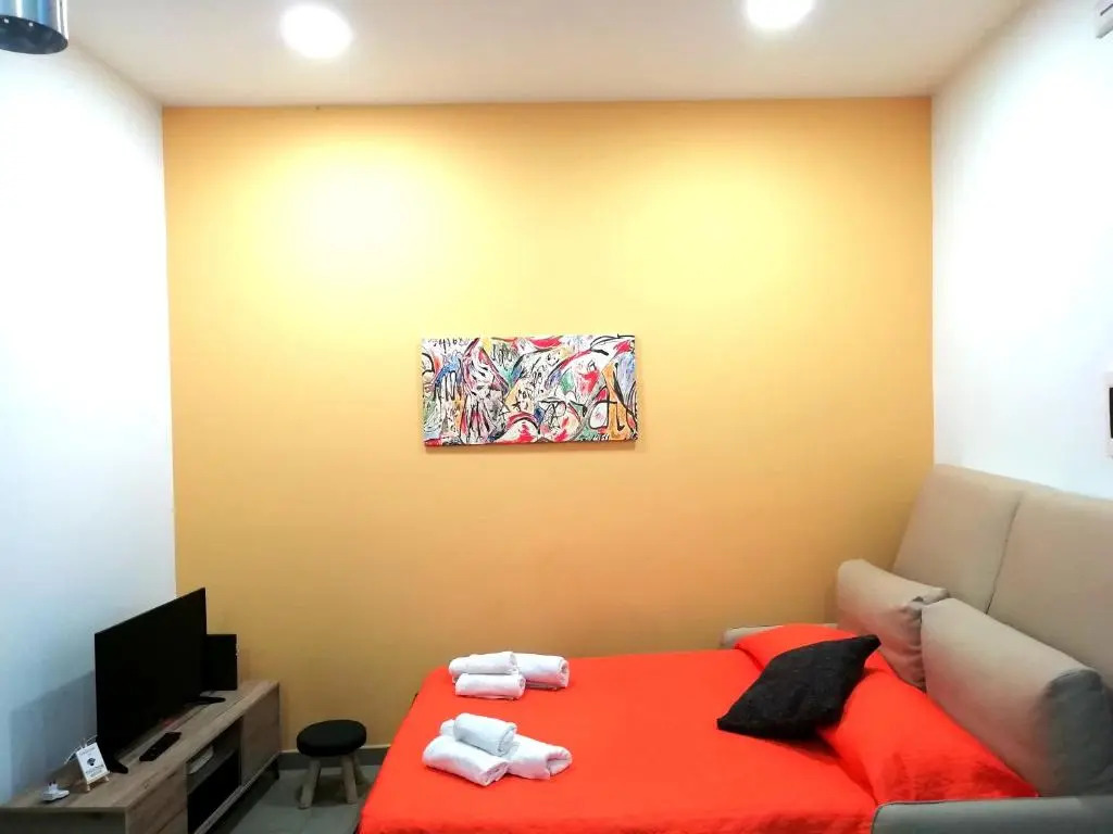 Theatron House