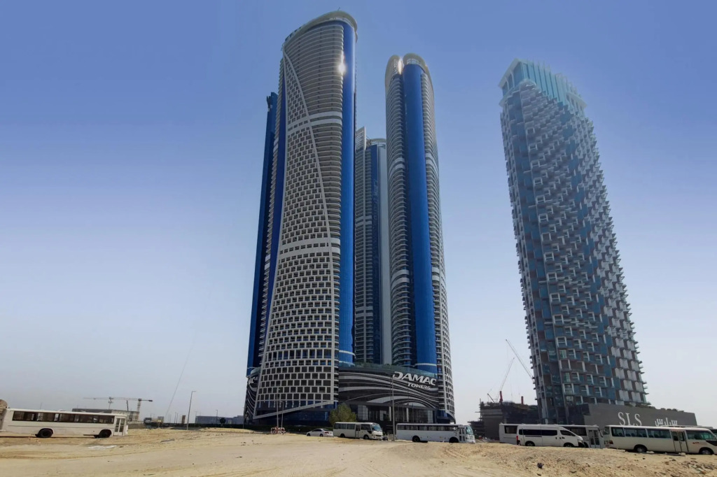 Business Bay - Damac Towers Paramount D 5202