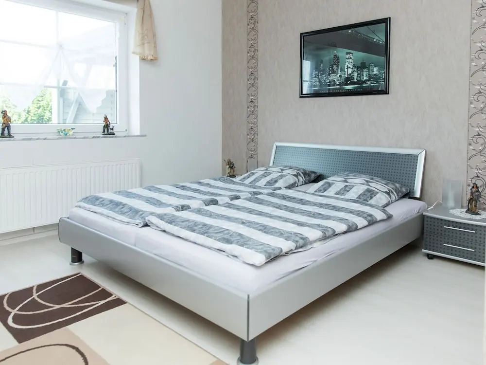 Blissful Apartment With Terrace, Barbecue, Garden Furniture