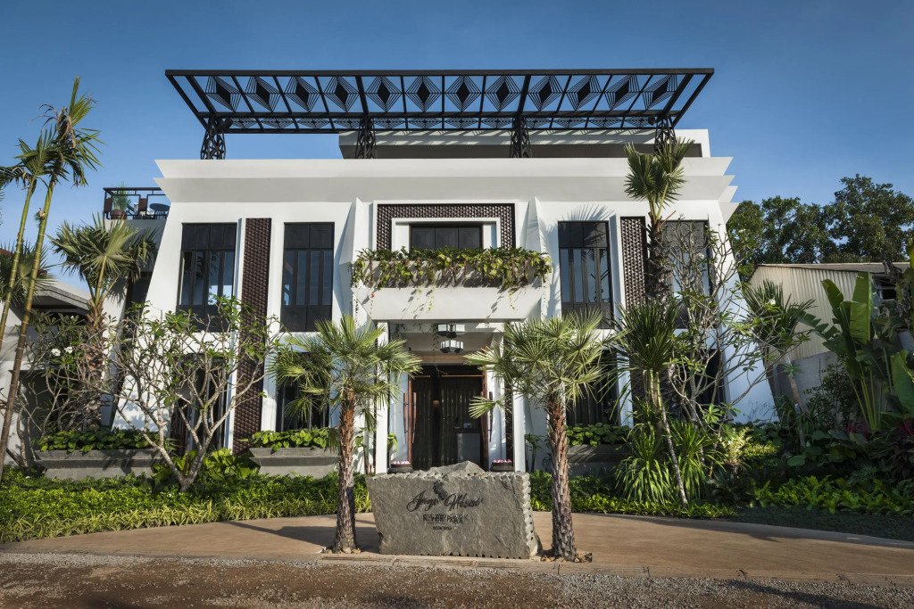 Jaya House River Park Hotel