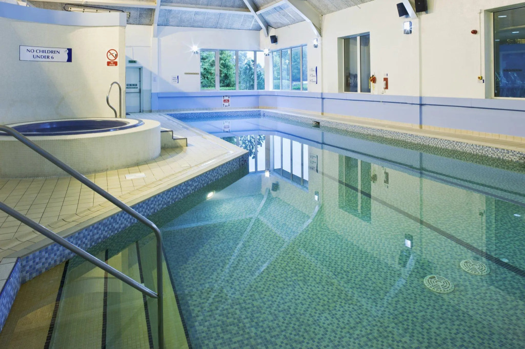 Holiday Inn Aylesbury by IHG