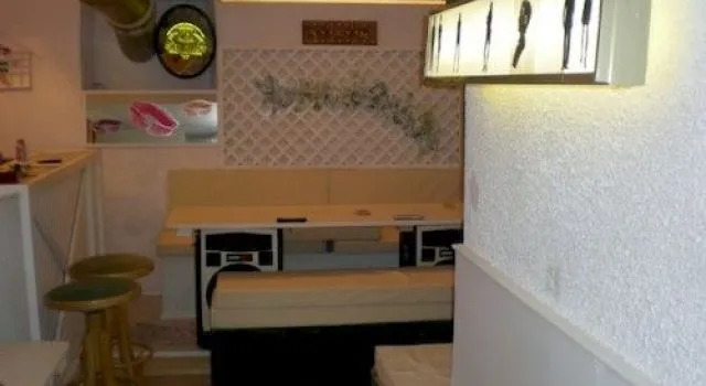 Adonis Guesthouse