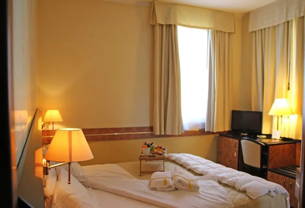 Park Hotel Villa Leon dOro