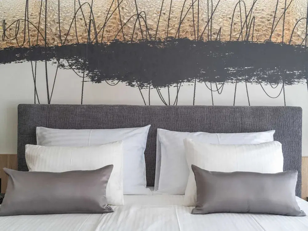 Apartments Villa Royale - Luxury One Bedroom Apartment with Terrace
