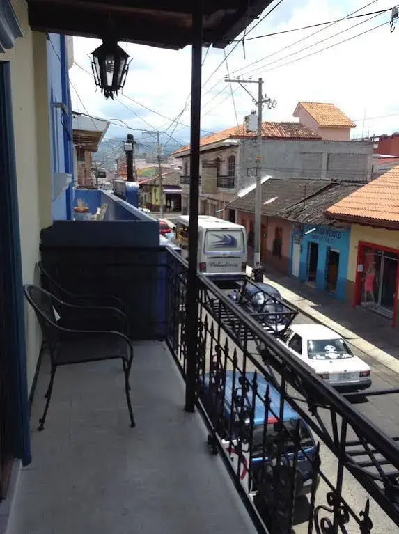 Hotel Hostal Los Faroles