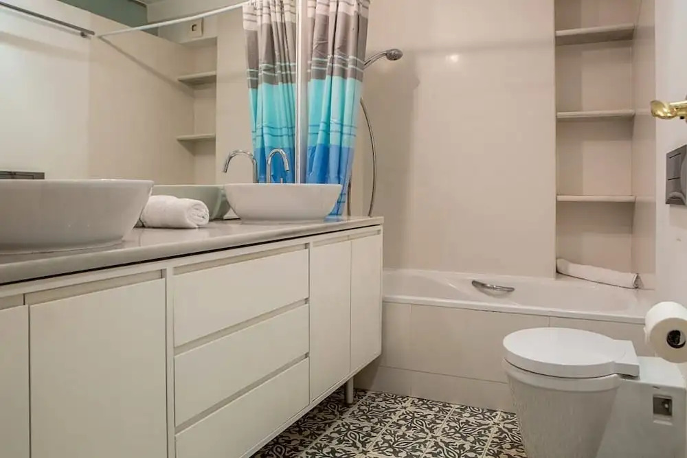Lovely 3-bed Apartment Next to El Retiro