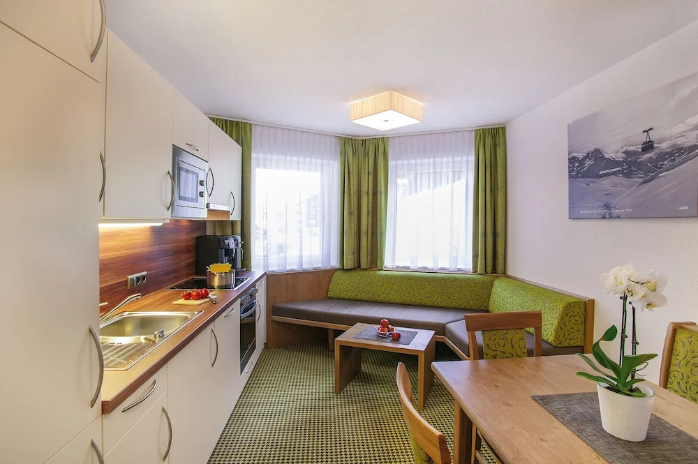 Hotel Garni Chasa Sulai