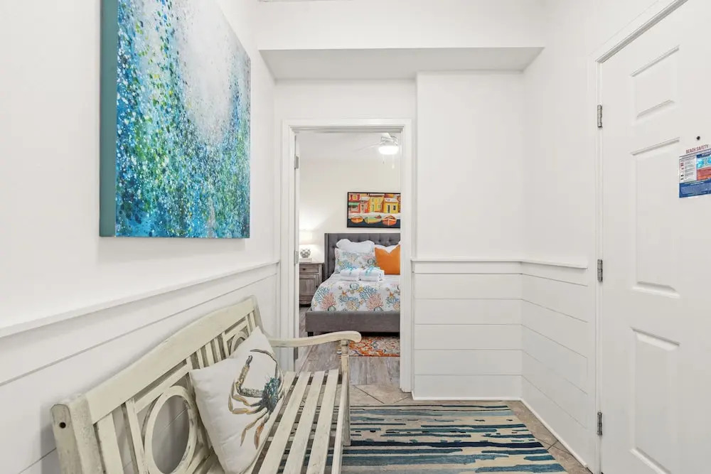 Fun In The Sun! Crescent at Miramar - Gulf Front+Beach Chairs