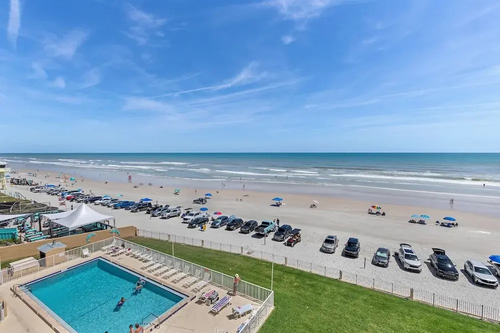 Oceania Beach Club 503