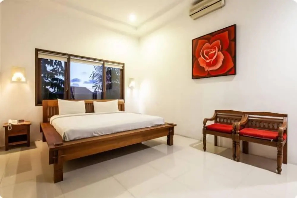 PB - 10BR · 10-BR Private Pool Villa Walk to Seminyak Beach
