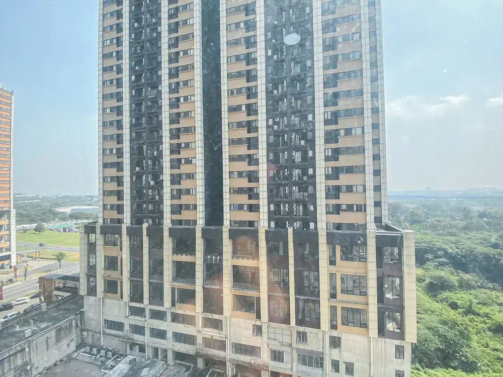 Monochrome 2Br Near Dian Harapan School At Apartment Meikarta