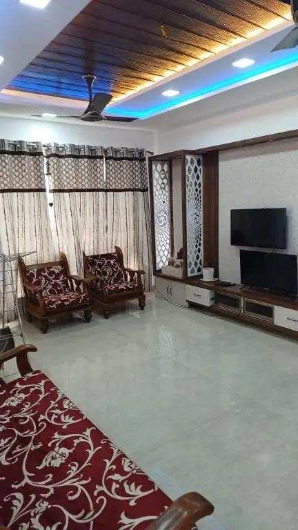 2bhk fully furnished flat