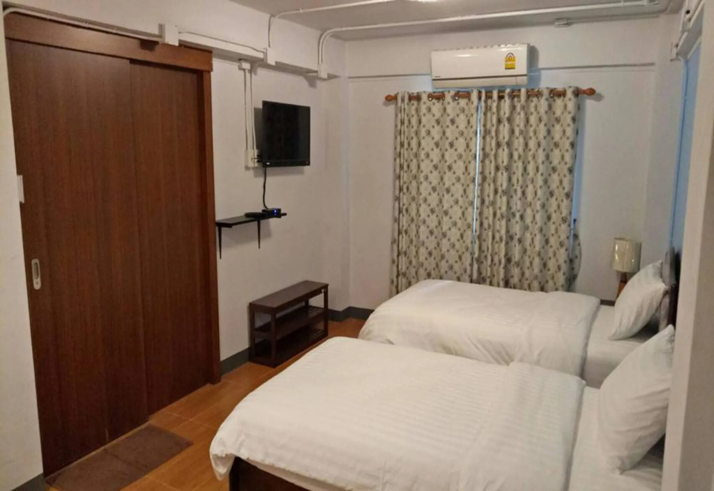 Baan Phraeng Poshtel Bangkok