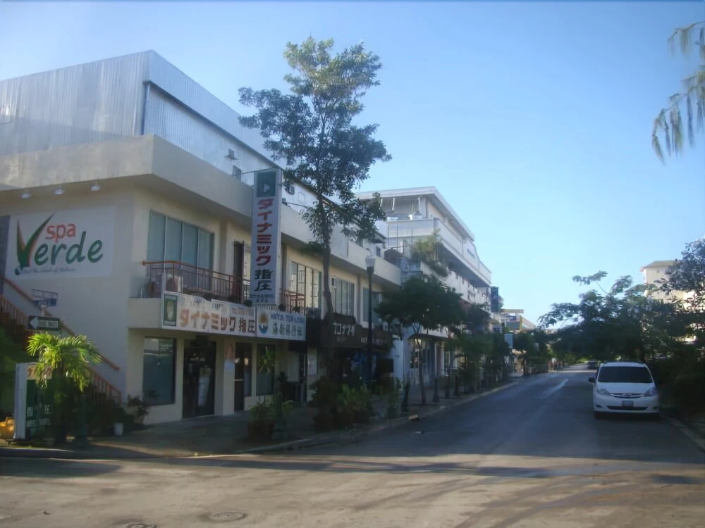 Micro Beach Hotel