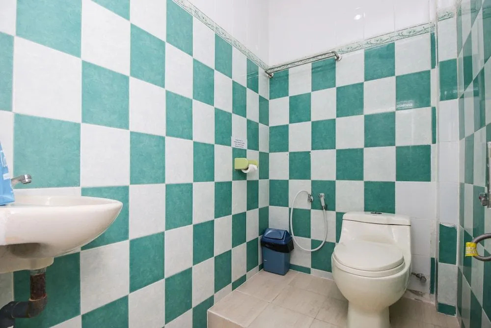 Airy Kuta Kartika Plaza Gang Samudra 100 Bali