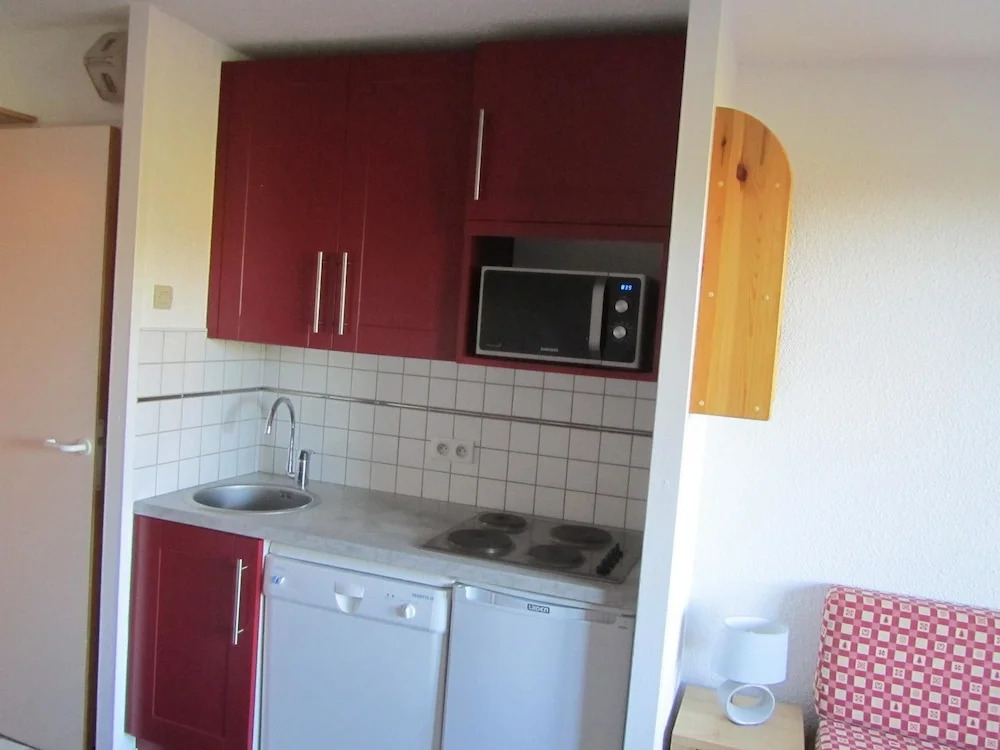 Belle Plagne Studio Cabine on Slopes 4 People of 23 mÂ² Cal205
