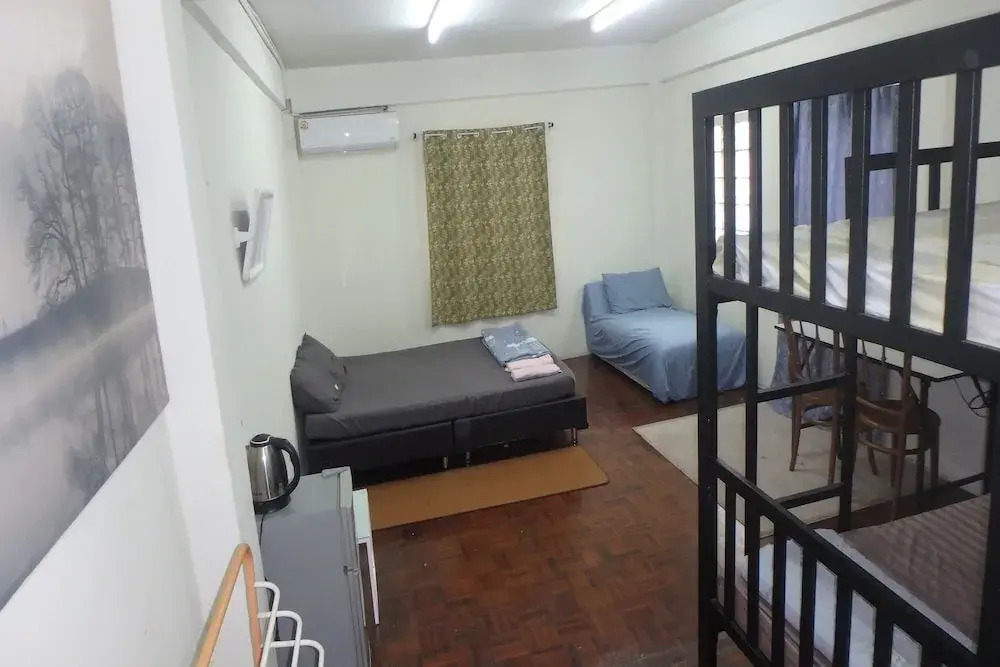 Rama 3 Sunrise Hostel