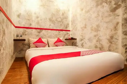 Sleepover Guesthouse by OYO Rooms