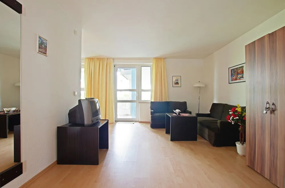 Private Apartment Im Wiesengrunde