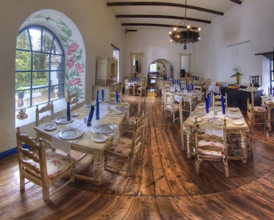 Hostería Hacienda Pinsaqui