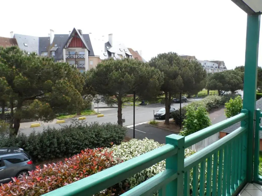 Appartement Dives-sur-Mer, 2 pièces, 4 personnes - FR-1-487-161