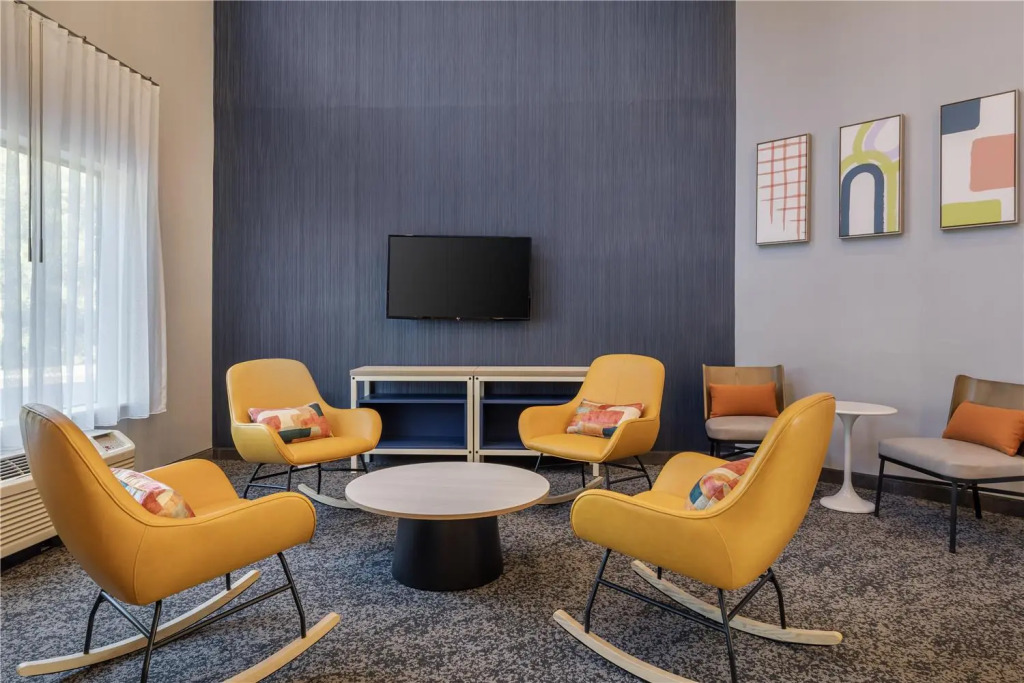 Spark by Hilton La Crosse Onalaska