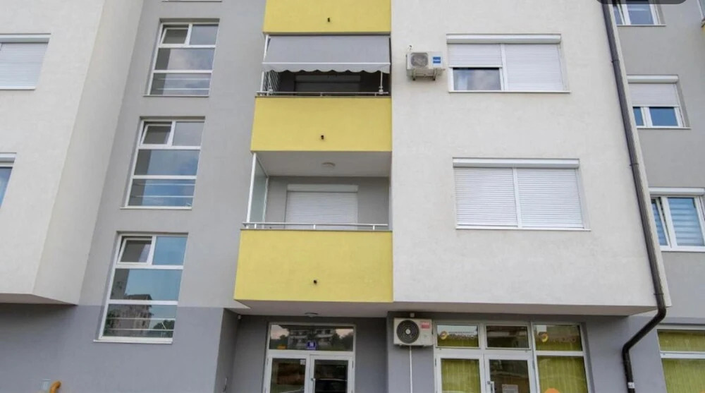 Beautiful Athena Apartment Located in Lukavica
