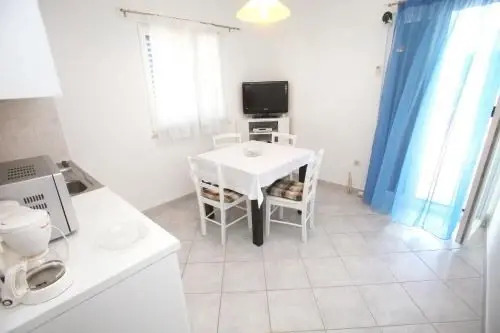 Apartments Nakir