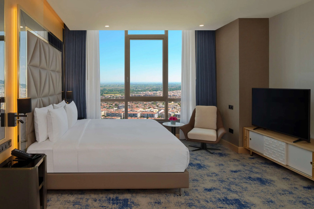 DoubleTree by Hilton Manisa