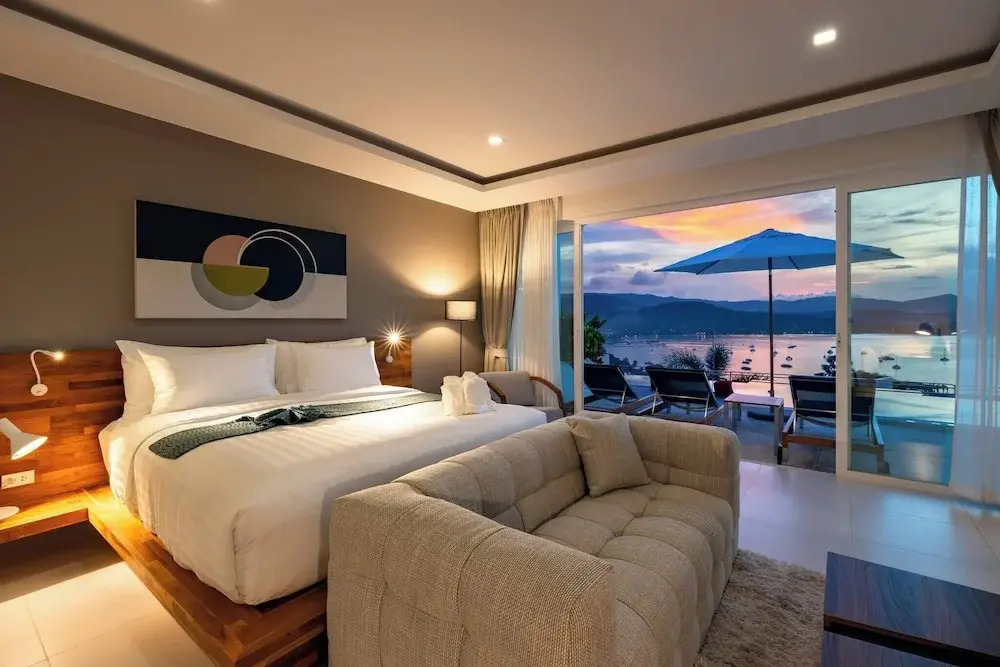 Luxury Sea View Apartment AB at Unique Residences