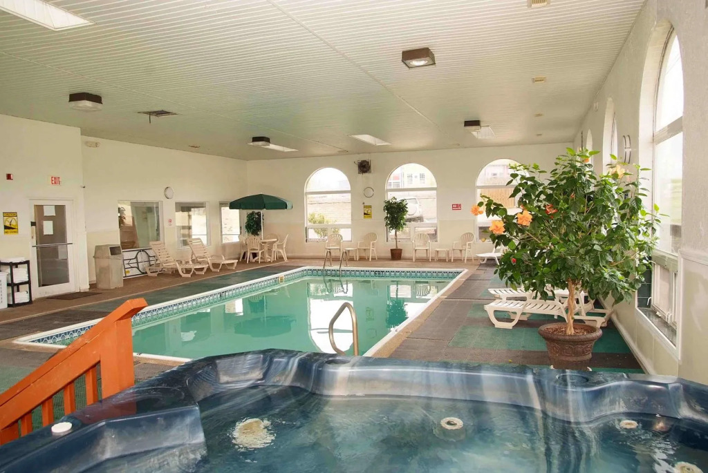 Red Roof Inn Osage Beach - Lake of the Ozarks