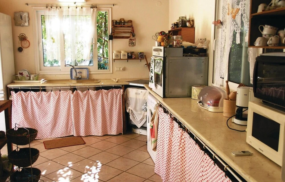 Amazing Home in Methoni Messinia With Wifi and 4 Bedrooms