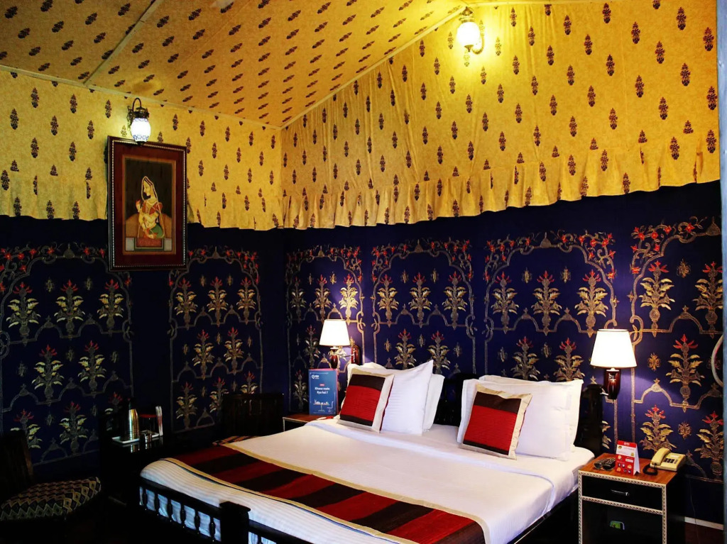 OYO 1995 Hotel Nirwana