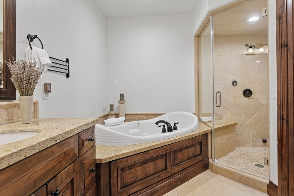 Ski-in/ski-out 4br Deer Valley Retreat 4 Bedroom Condo