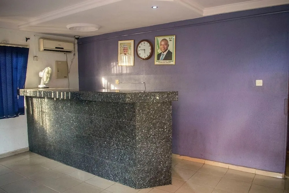 Qosmic Residence