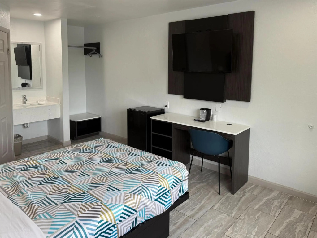 Motel 6-Murfreesboro, TN