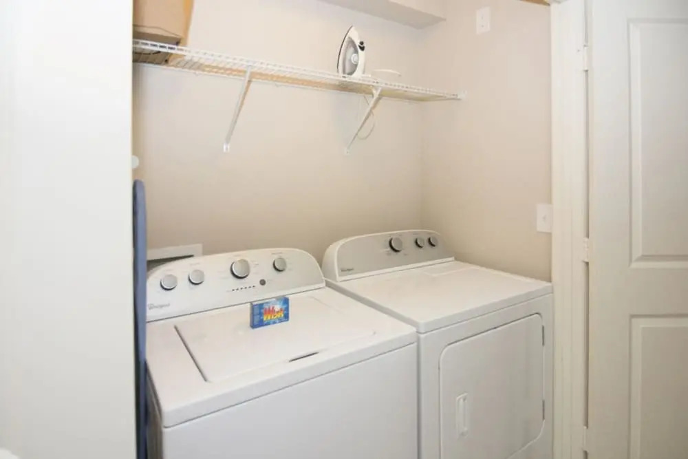 Vacation Townhome Next to Parks Cb3163
