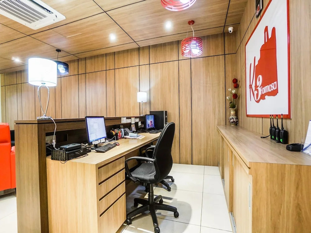 OYO 537 K3 Formosa Hotel