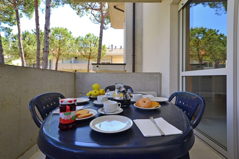 Ideal Equipped Retreat With Pool