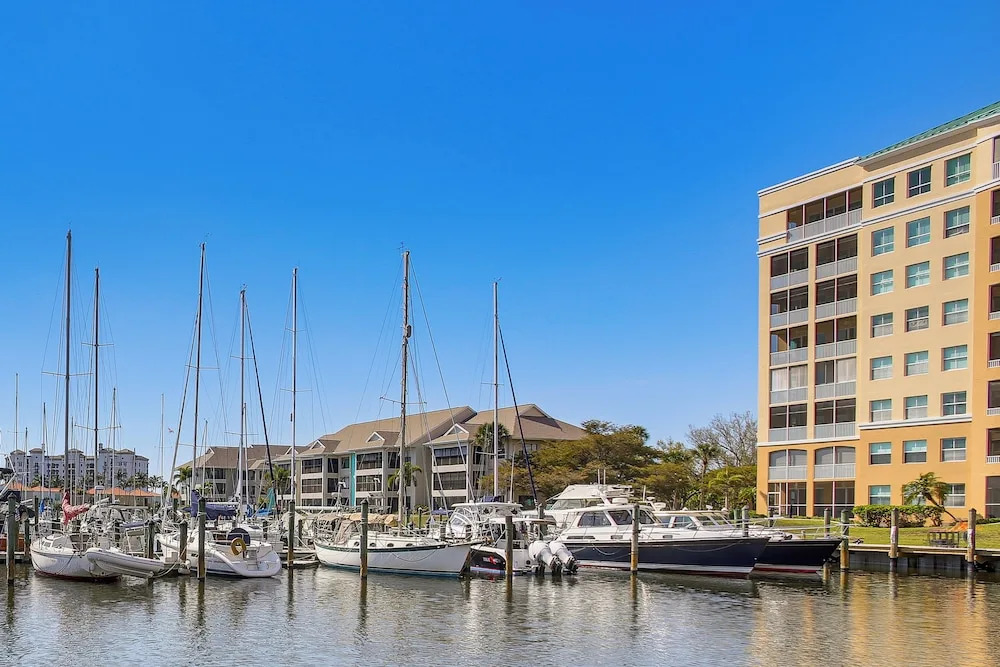 Sunsets & Sails! Waterfront Punta Gorda Condo